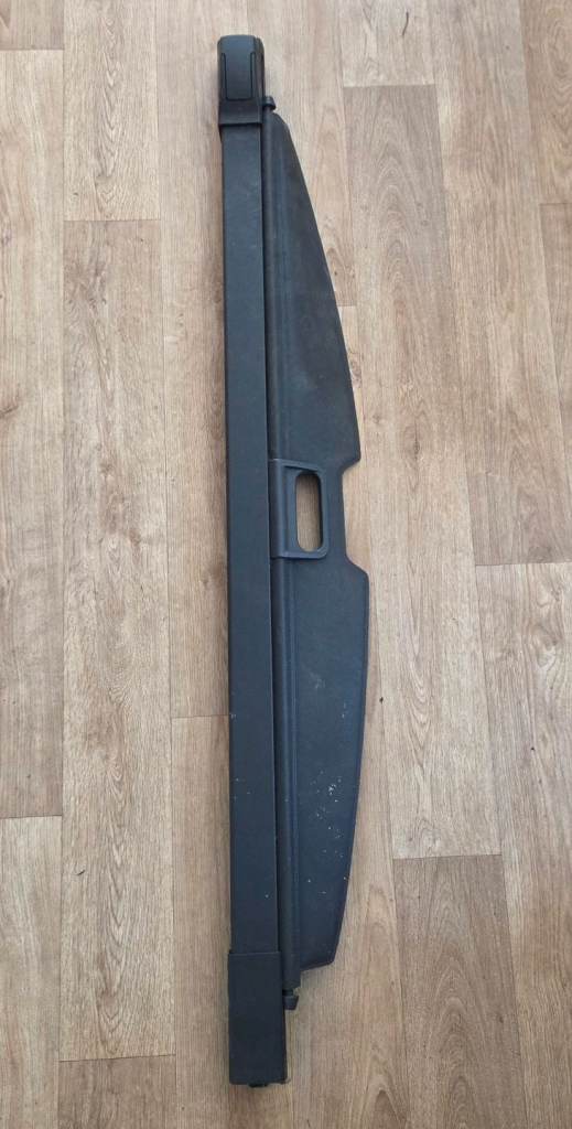 Zafira (2014) retractable parcel shelf 