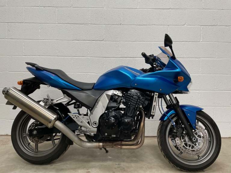 2006 - KAWASAKI ZR750 - ONLY 6K MILES - Z750S - MEGA LOW MILES FIND ANOTHER 