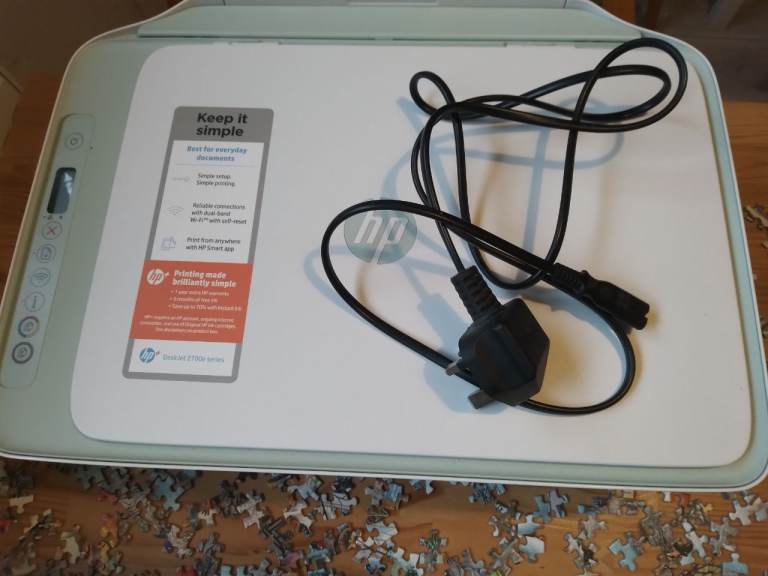 Working Deskjet 2700e HP Printer