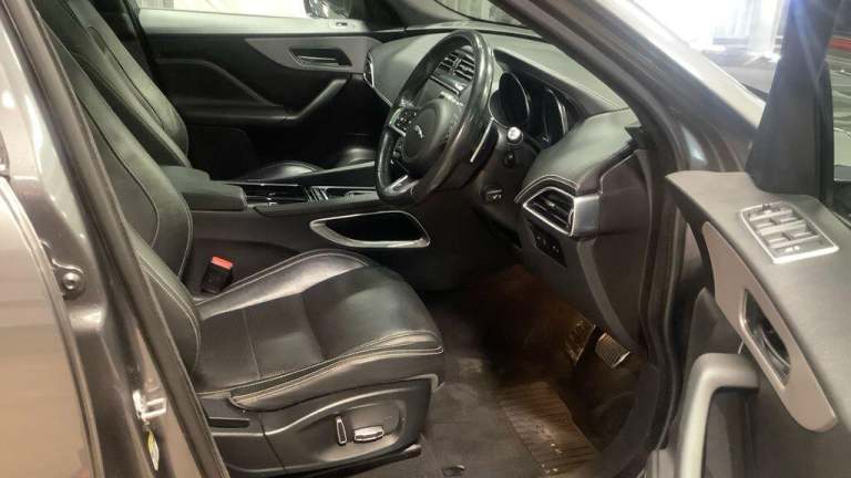 2018 Jaguar F-Pace 2.0d R-Sport 5dr Auto AWD ESTATE DIESEL Automatic