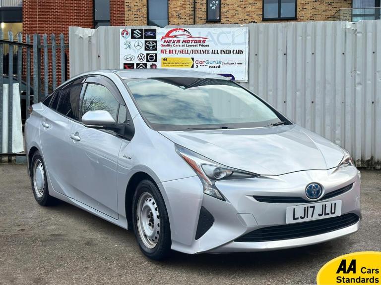 2022 Toyota Prius Saloon Hybrid Automatic