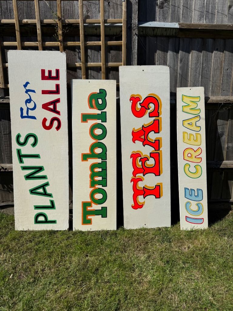 Bundle of 4 Large Fairground/ Fair Signs Hand Painted (Collection North Finchley, N12)