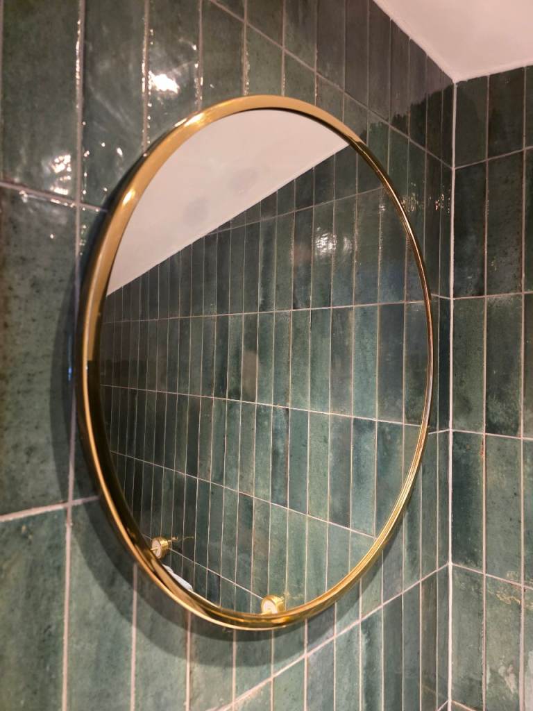 Gold Metal Framed Round Wall Mounted Mirror (61cm Diameter)