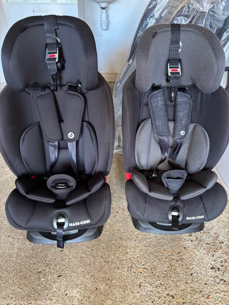 Maxi-Cosi Titan Car Seat - PRICE REDUCED TO £40 FOR REMAINING SEAT.