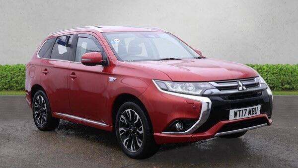Mitsubishi Outlander 2.0h 12kWh 4hs CVT 4WD Euro 6 (s/s) 5dr Petrol/Electric Hybrid Automatic