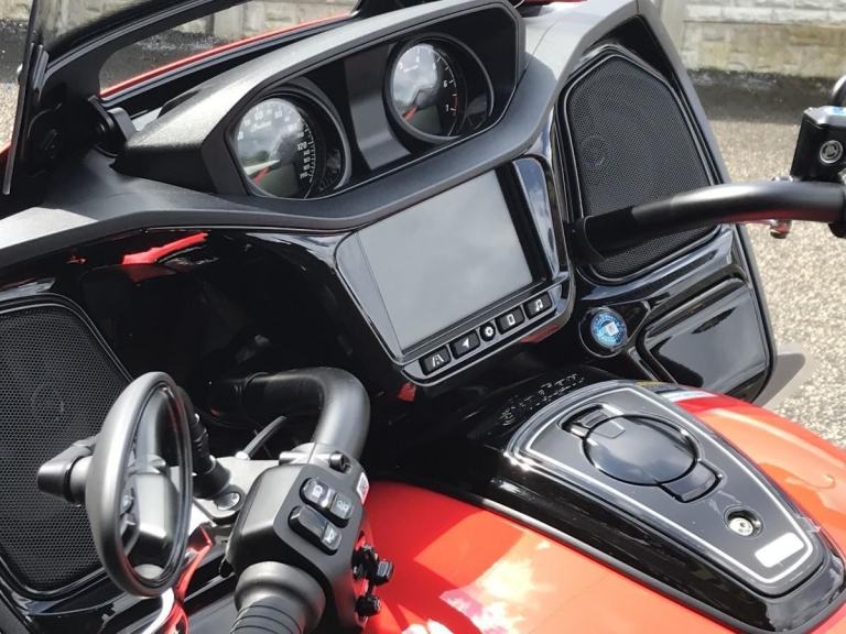 Indian Challenger Dark Horse Premium PRE REG 75