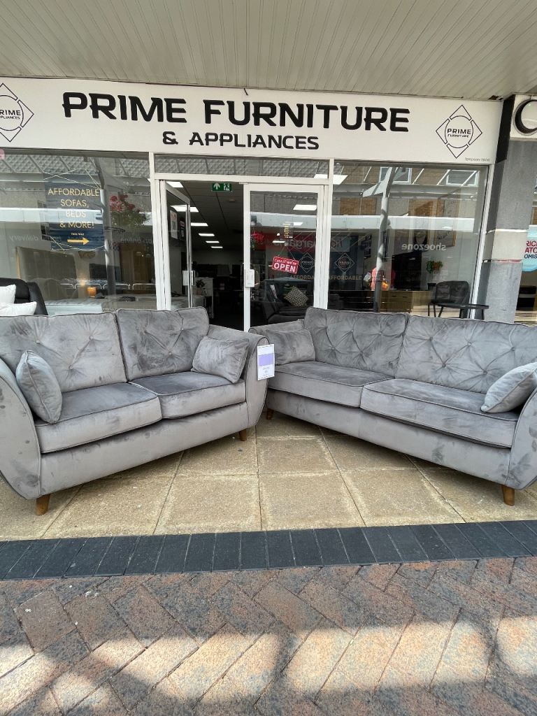 2 + 3 Seater Sofa Suite - Can Deliver