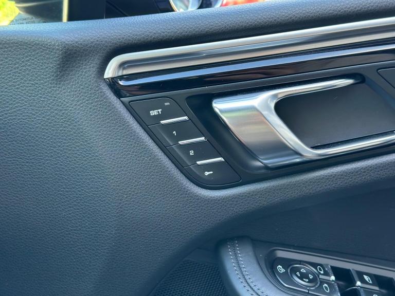 2019 Porsche Macan 3.0T V6 S PDK 4WD Euro 6 (s/s) 5dr ESTATE Petrol Automatic