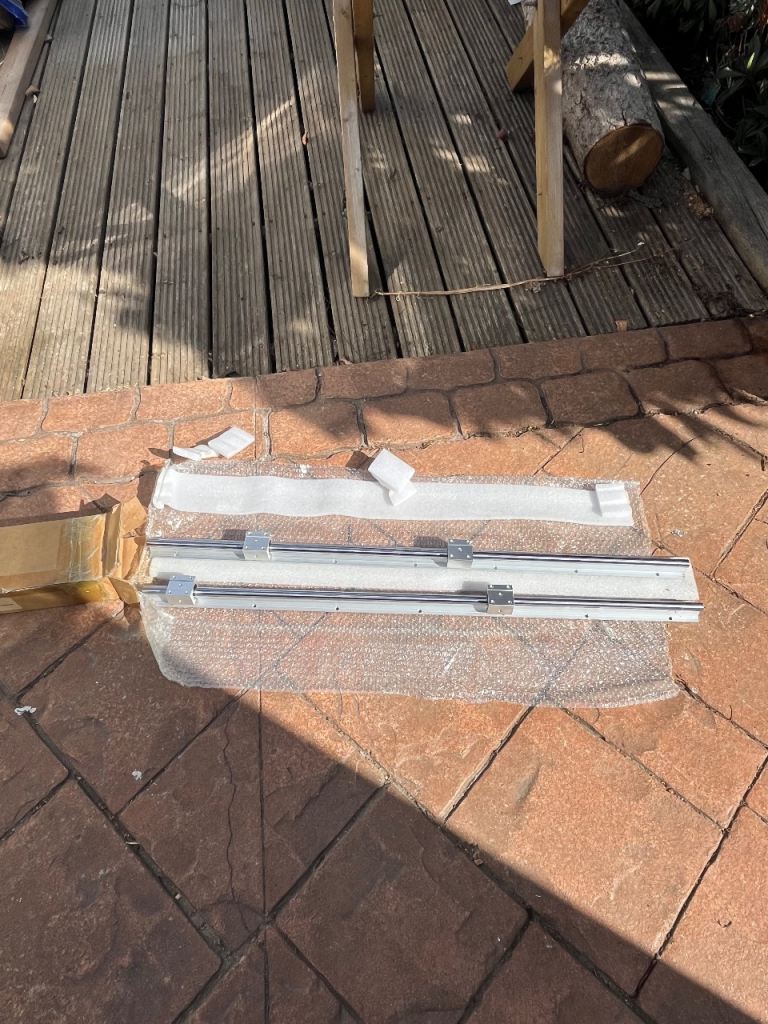 VEVOR Sliding RailsHardware Kit – New & Unused