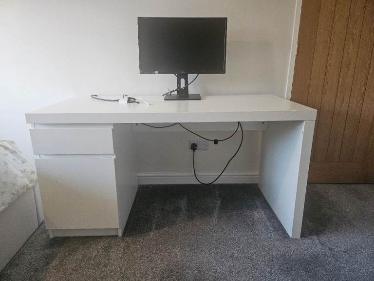 White Ikea Malm Desk