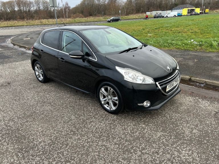 PEUGEOT 208 1.4 DIESEL MOT 10 MONTHS ✅FREE ROAD TAX 