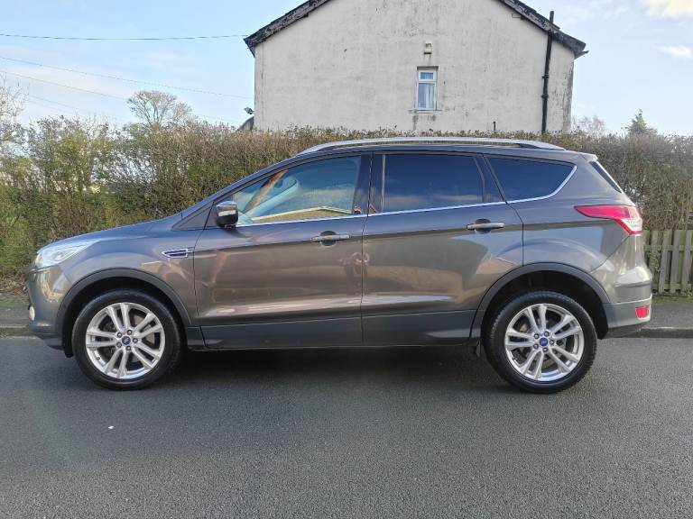 FORD KUGA TITANIUM X TOP SPEC 105K FSH HPI CLEAR LOVELY EXAMPLE