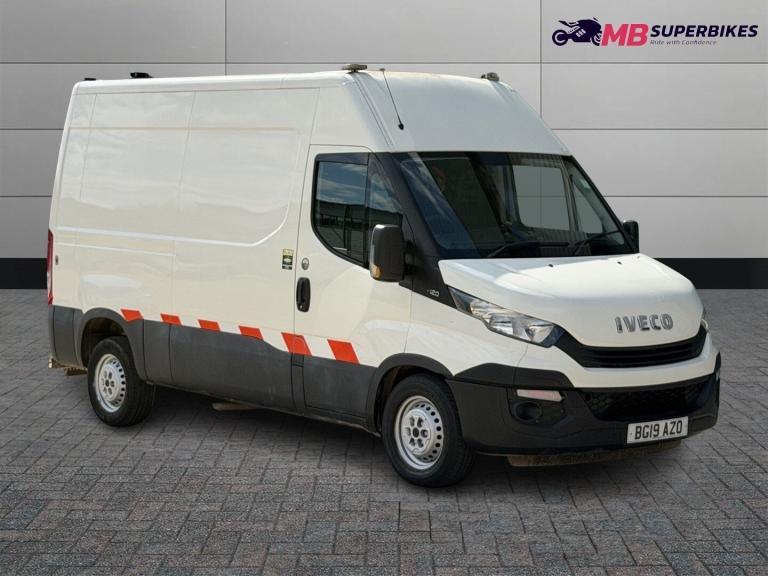 IVECO DAILY 2.3  TD 12V BUSINESS 2019 (19) L2 MWB PANEL VAN + 98,000 MILES
