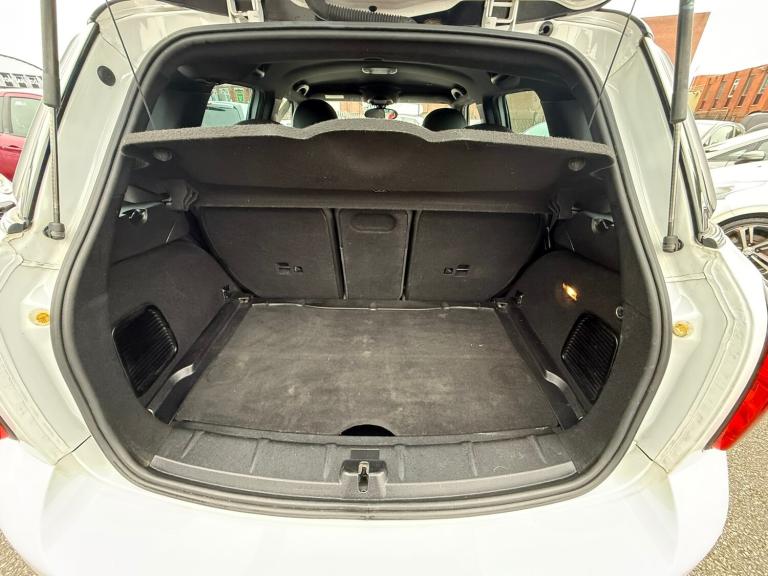 2013 MINI Countryman 2.0 Cooper D ALL4 5dr Auto HATCHBACK Diesel Automatic