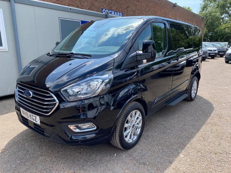 2019 19 Reg Ford Tourneo Custom Titanium 2.0TDCi 4 Seater With Wheelchair Access