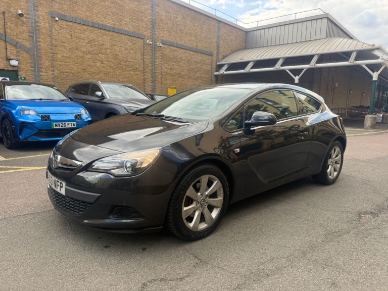 Vauxhall, ASTRA GTC, Hatchback, 2014, Other, 1364 (cc), 3 doors