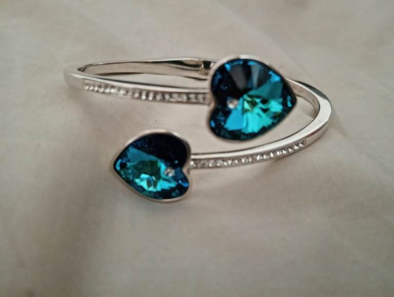 Warren James crystal bracelet 