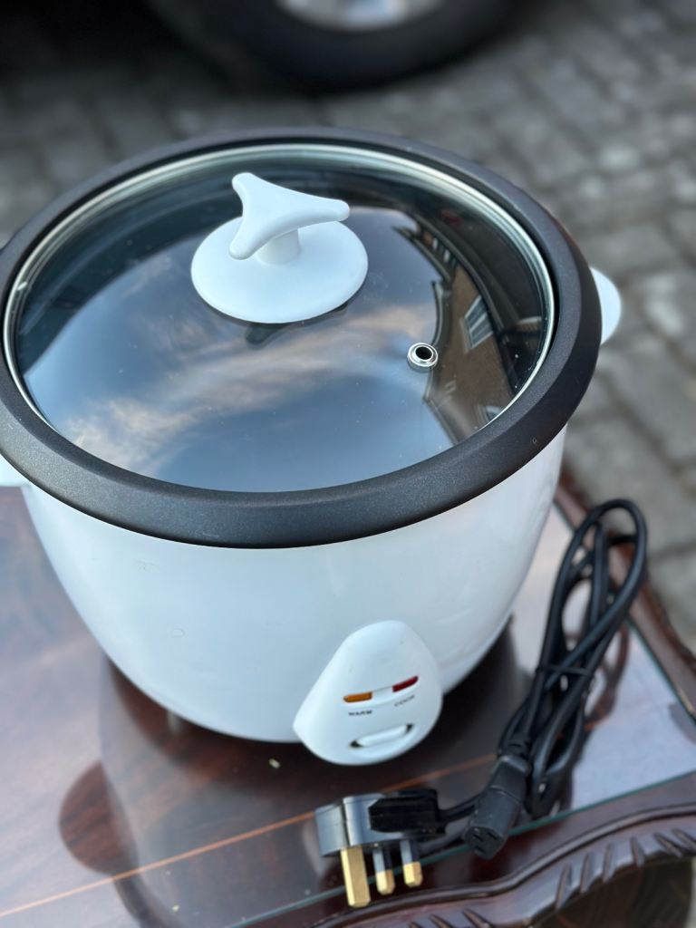 Rice cooker 