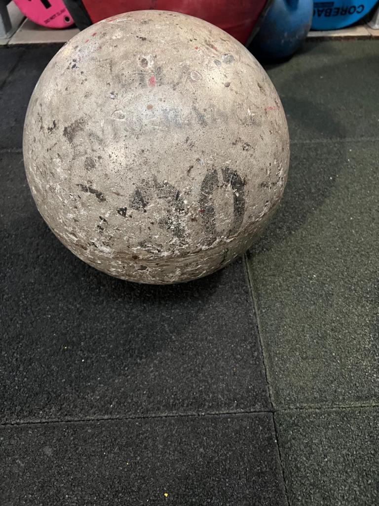 Atlas endurance 30kg atlas stone plus a free 40kg