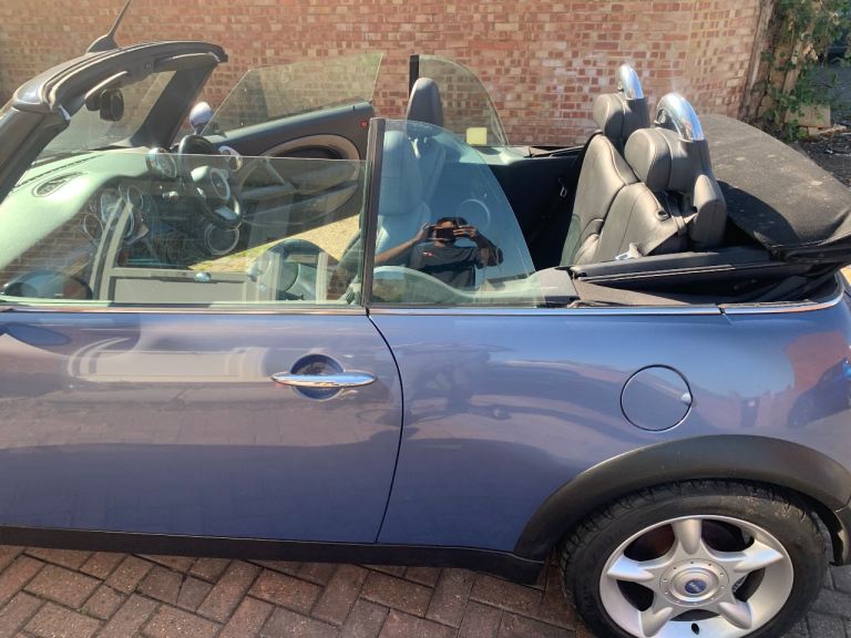 Mini, CONVERTIBLE, Convertible, 2005, Manual, 1598 (cc), 2 doors