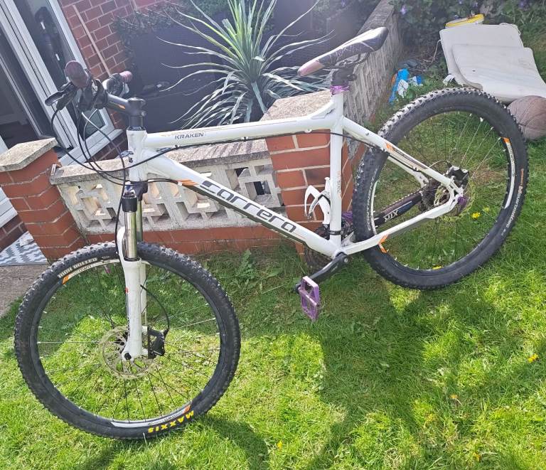 Carrera Kraken Mountain Bike - White, Good Condition