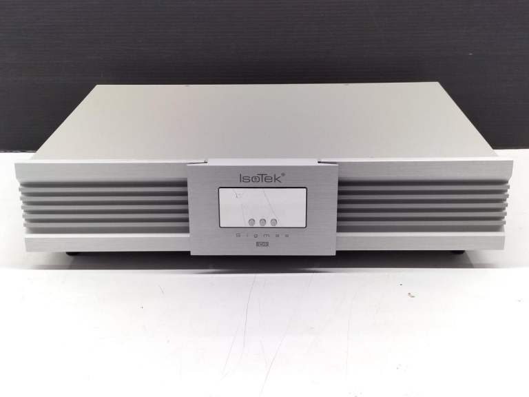 IsoTek EVO3 Sigmas (EU version) hifi audiophile power conditioner