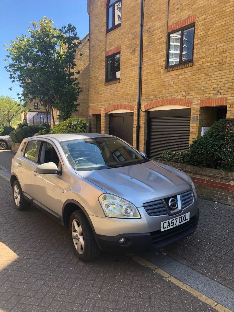 Nissan Qashqai AUTO petrol 69k miles (mot 0 advisories)