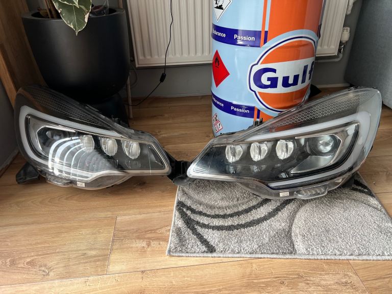 Xenon LED Headlights - Citroen DS3