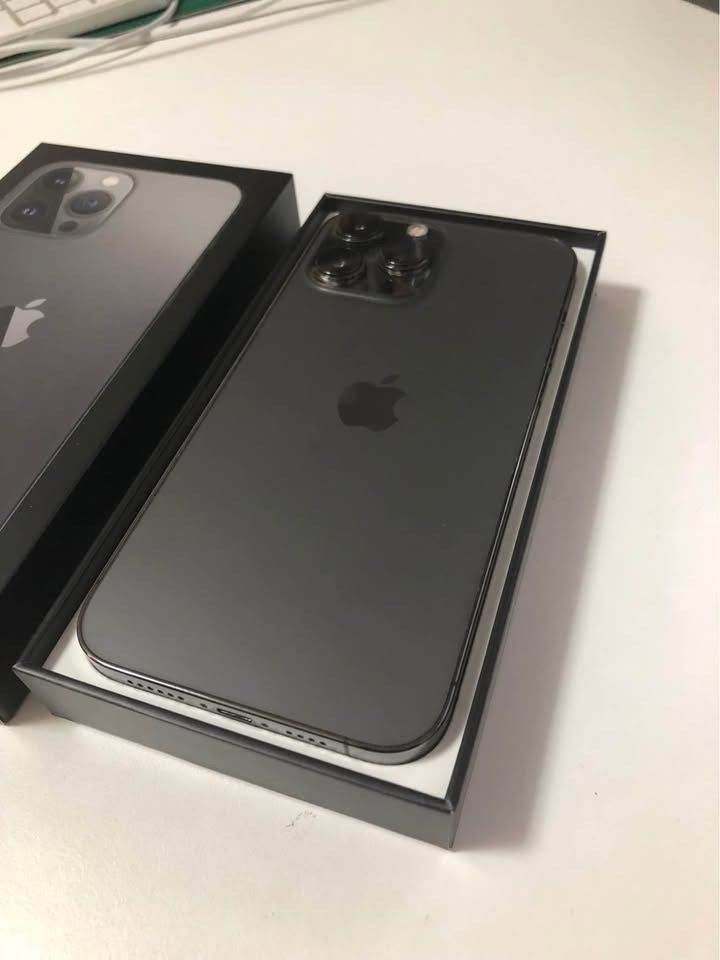 iPhone 12 Pro Max 128gb immaculate condition