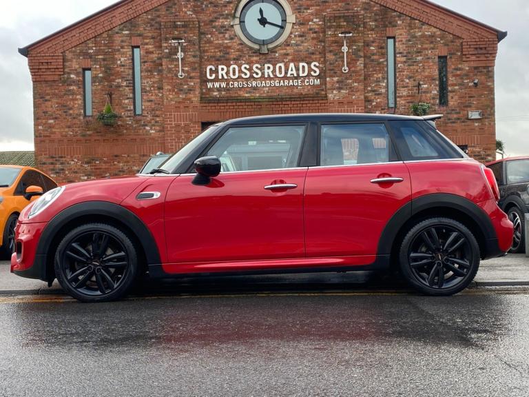2020 MINI Hatch 1.5 Cooper Sport II 5dr - JCW Styling &amp; Mini Driving Modes &amp; Cruise HATCH...