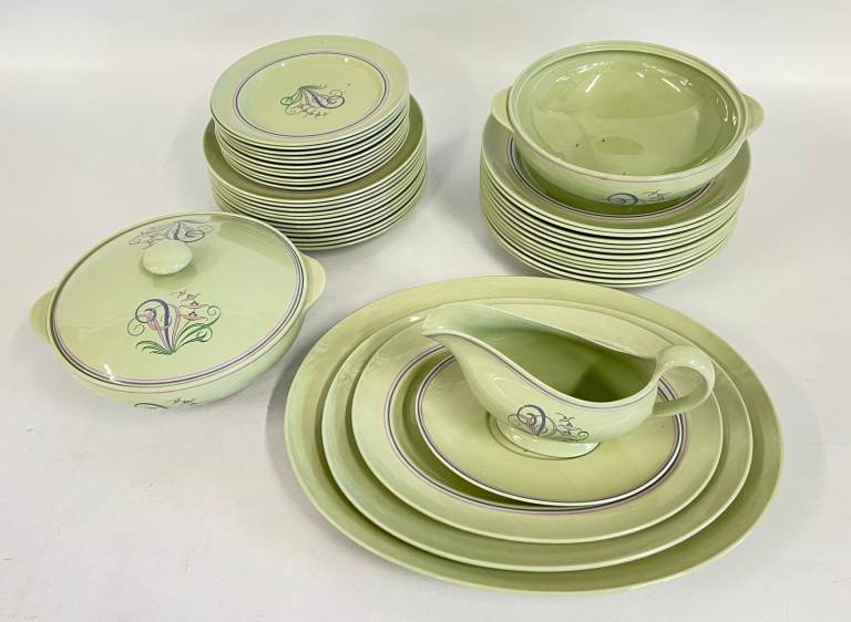 Vintage Spode Flemish Green Moondrop Dinnerware - 42 Piece Set