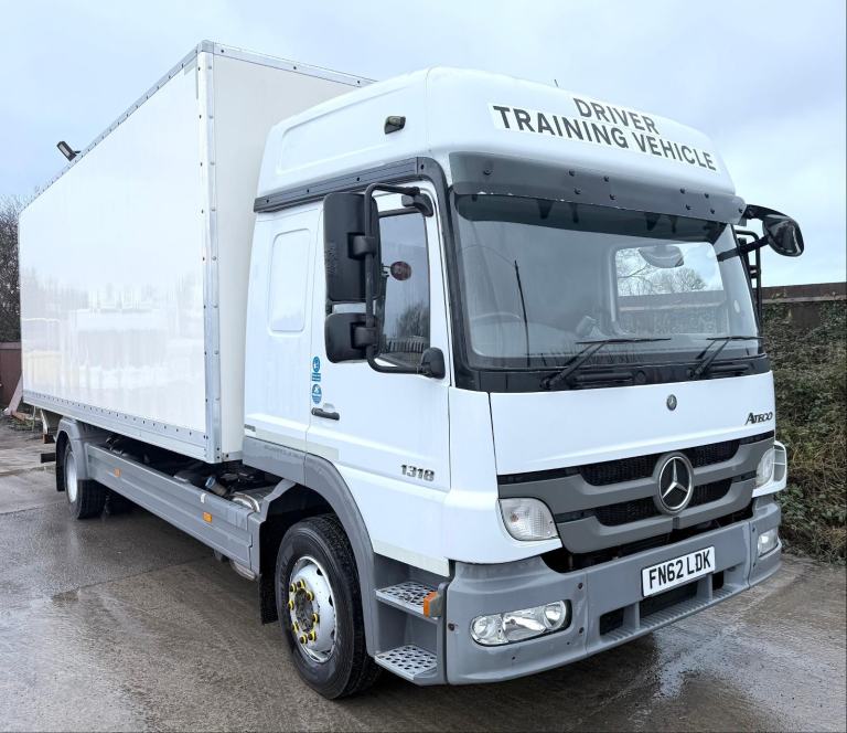 2012 MERCEDES ATEGO 1318 BOX/CURTAINSIDER 50/50 BODY 13TON SLEEPER 149,000 MILES