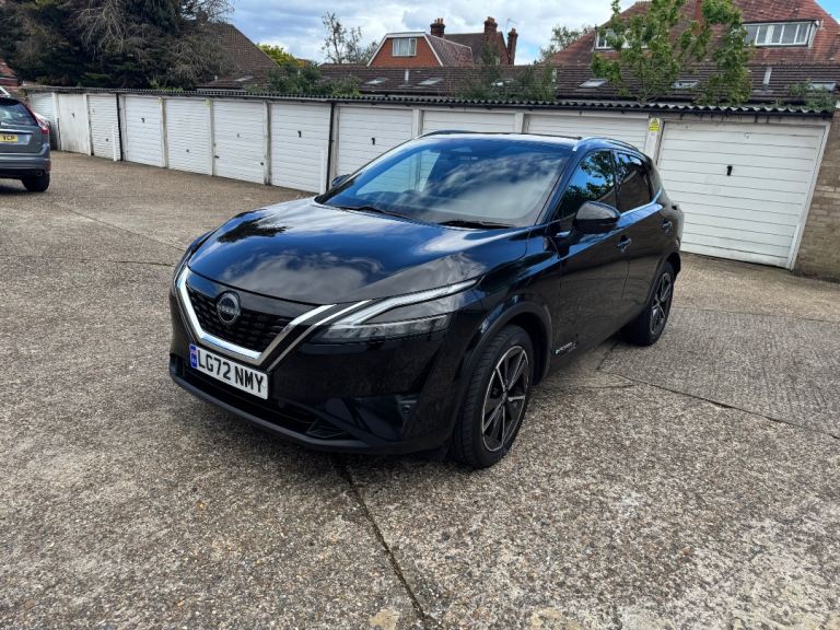 Immaculate condition,Nissan QASHQAI ,Hybrid Electric, E power
