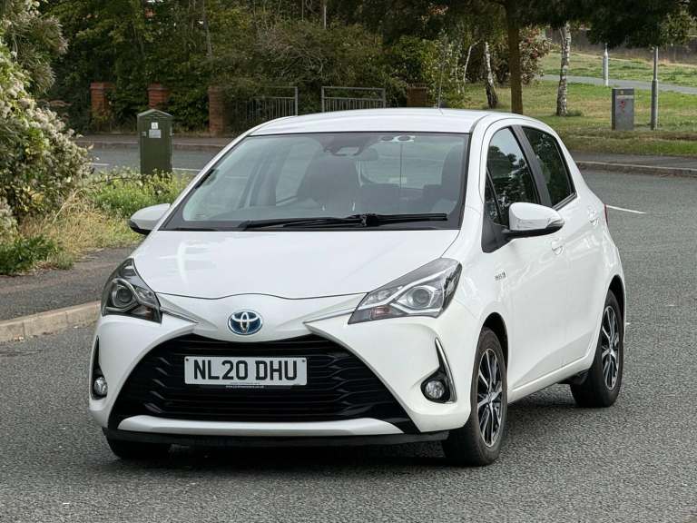 2020 Toyota Yaris 1.5 VVT-h Icon Tech Hatchback 5dr Petrol Hybrid E-CVT Euro 6 (s/s) (100 ps) HAT...