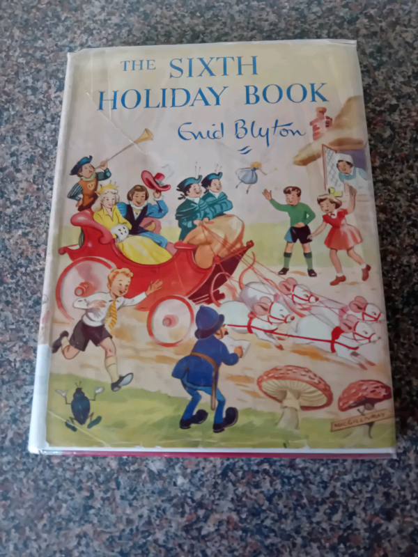 Vintage The sixth holiday book by Enid Blyton good condition