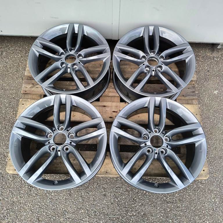 4 x BMW 18" wheels - Professionally refurbished