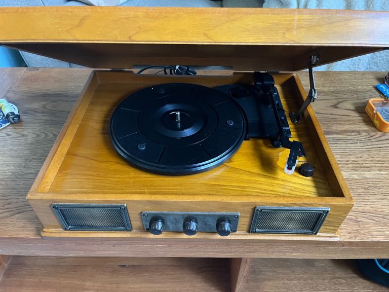 Vintage Lp & Radio Player 