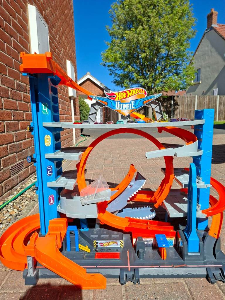 Hot wheel Ultimate Garage 