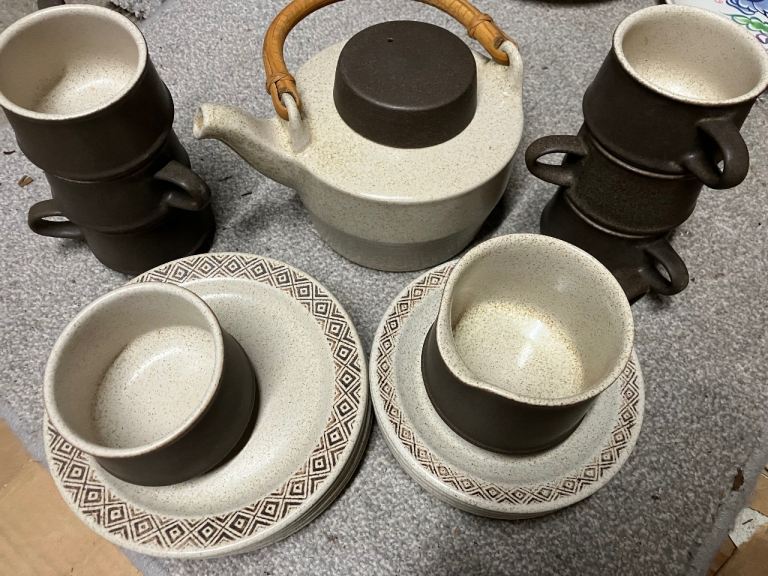 Purbeck Pottery tea set