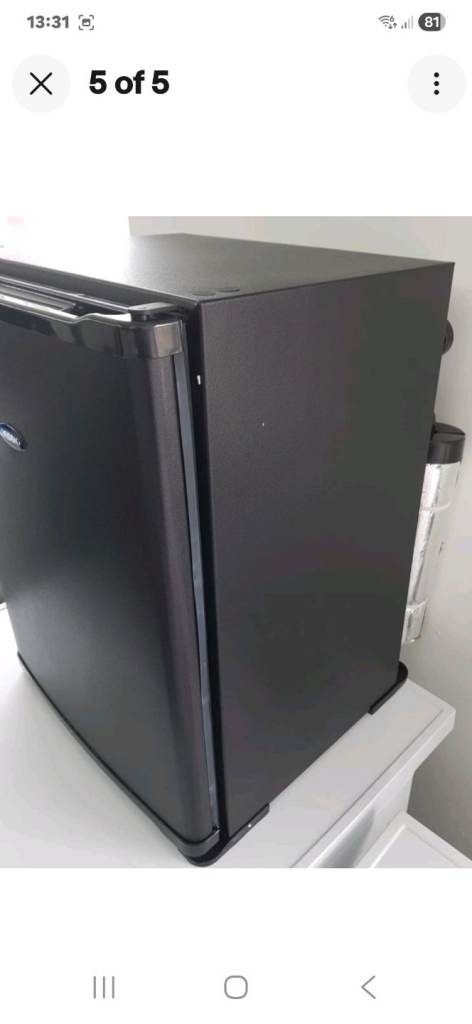 Brand new 12vlt 240vlt fridge 