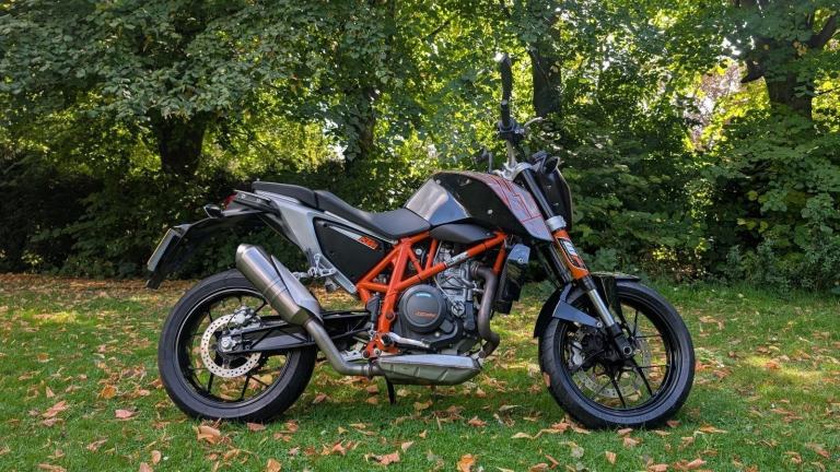 2014 KTM 690 Duke Supermoto naked motorcycle Motorbike FSH Only 5091 miles 