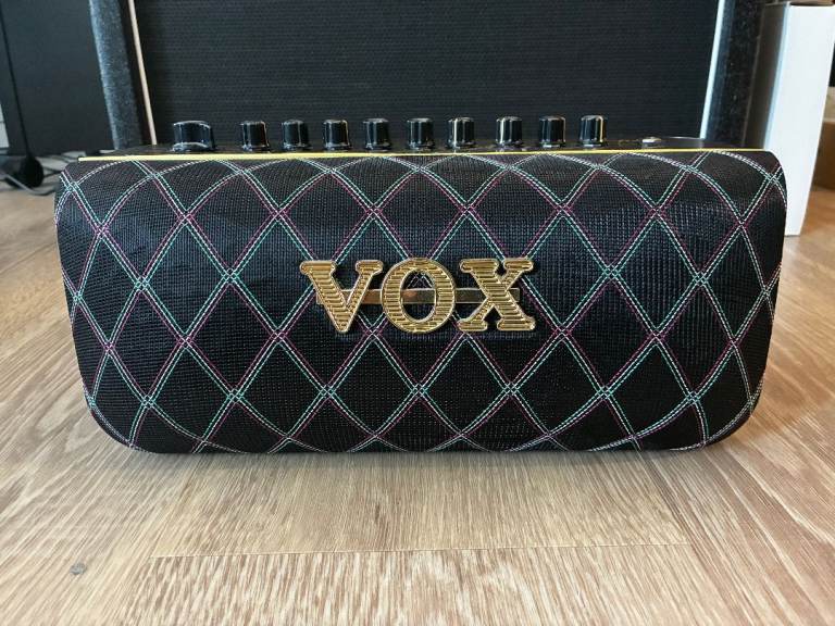 VOX Adio Air Guitar Amp w/Bluetooth