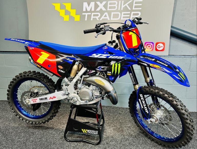 2026 YAMAHA YZ 125 DEEGAN GRAPHICS & FULL FMF EXHAUST ZERO HOURS NEW BIKE