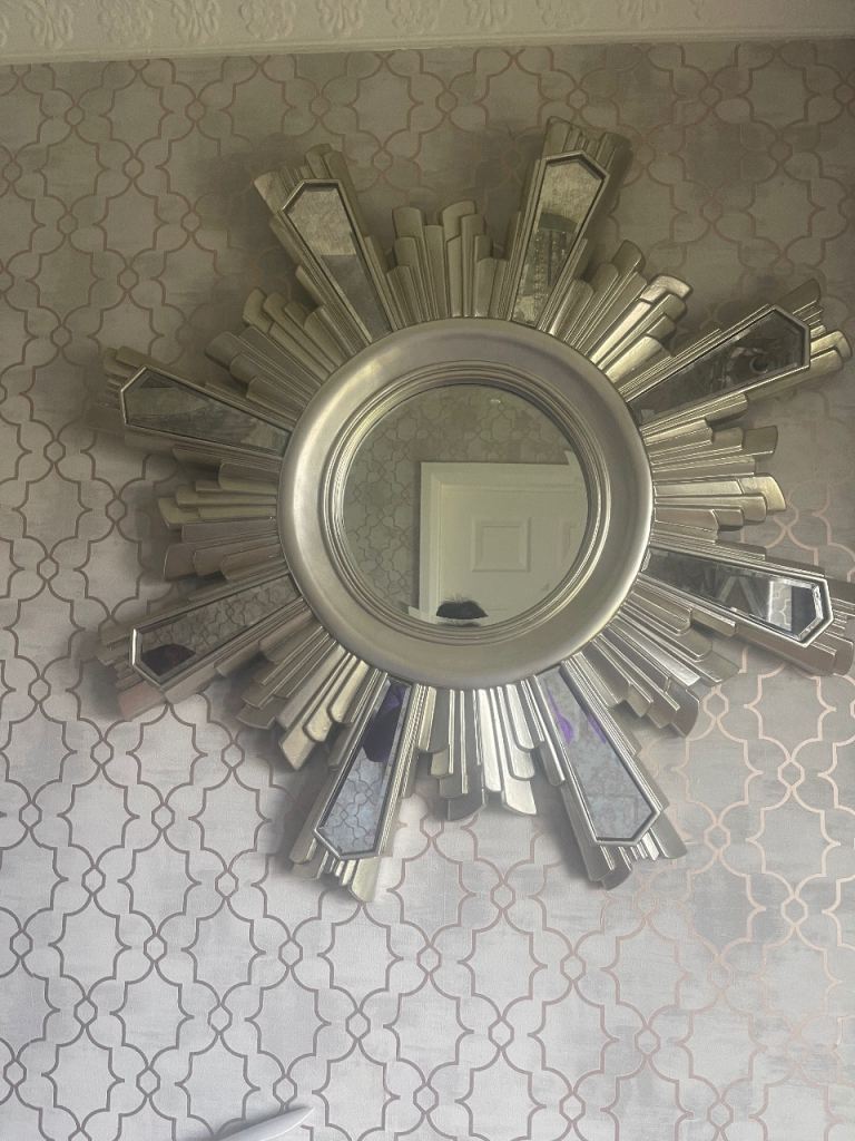 LARGE MIRROR AND MATCHING CLOCK NEXT