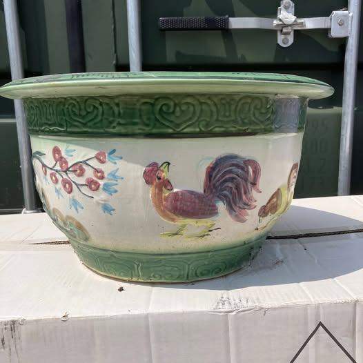 large bowl shaped Ceramic decorative outdoor planter/pot