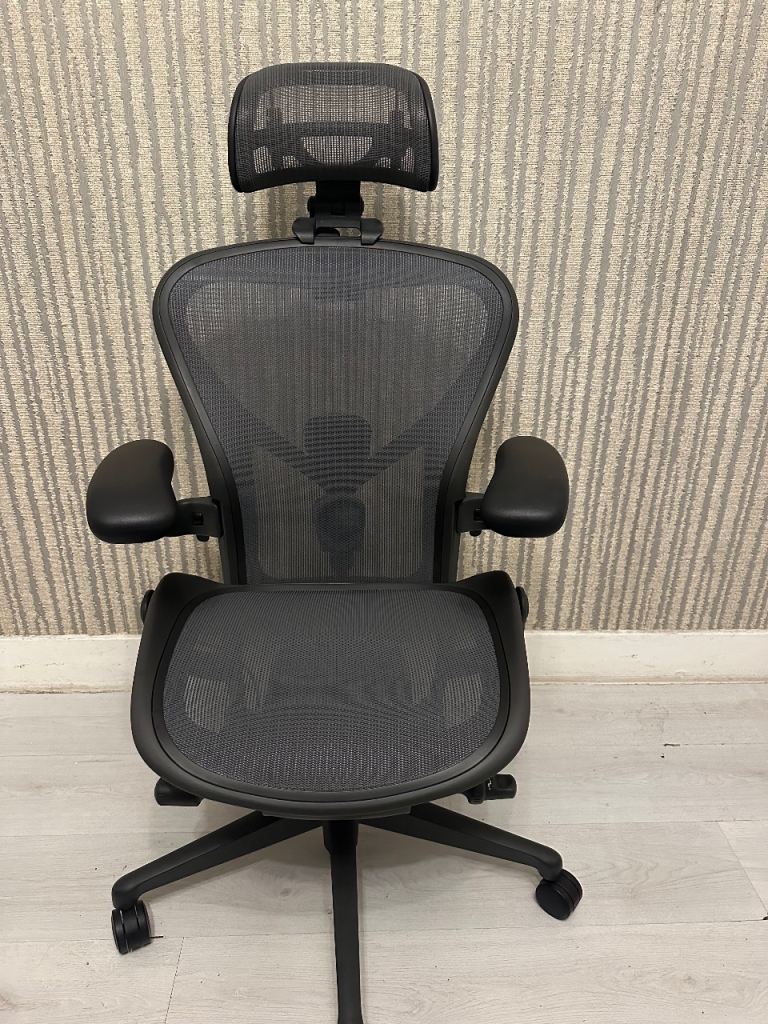 Herman Miller Remastered Aeron Size B Full Specs great Christmas Gift
