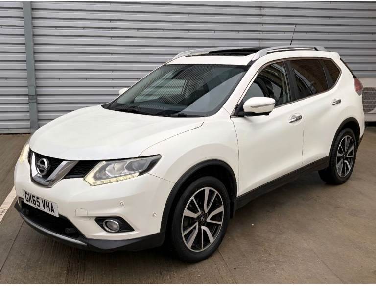 Nissan X-trail 1.6 Dig-t tekna 2015