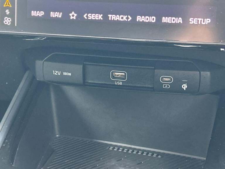 2023 Kia Niro 1.6h GDi 3 SUV 5dr Petrol Hybrid DCT Euro 6 (s/s) (139 bhp) SUV PETROL/ELECTRIC Aut...