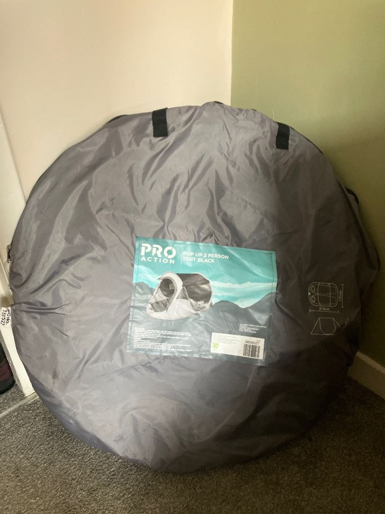 Pro Action Pop Up Tent 2 person, used