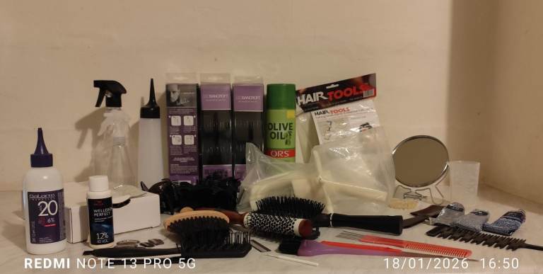 Barber & Hairdressing Tools Set for Sale – Ideal for Students